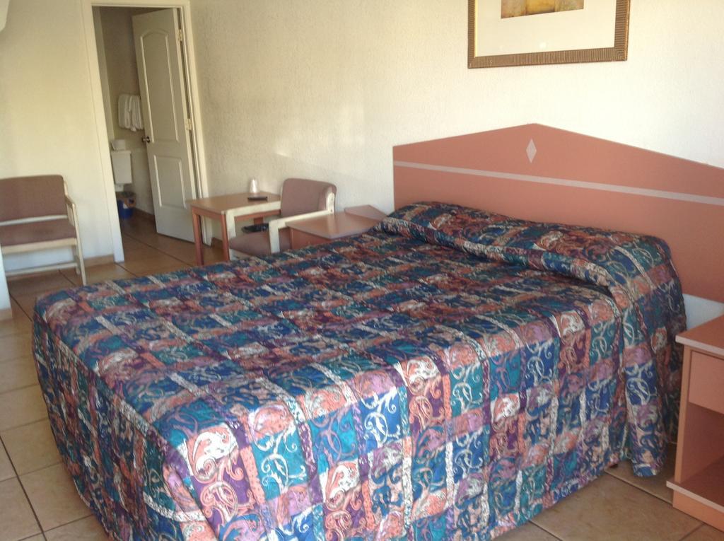 Redwood Motel Chandler Quarto foto